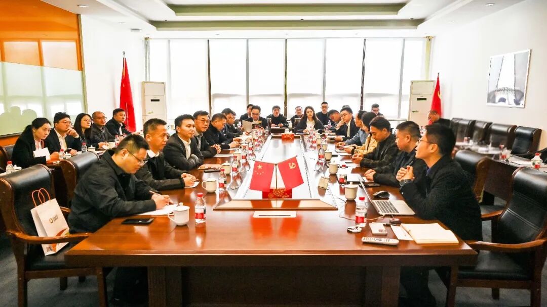 江苏铁塔代表团到访亚信科技，共商AI+5G+低空经济合作-313啦实用网