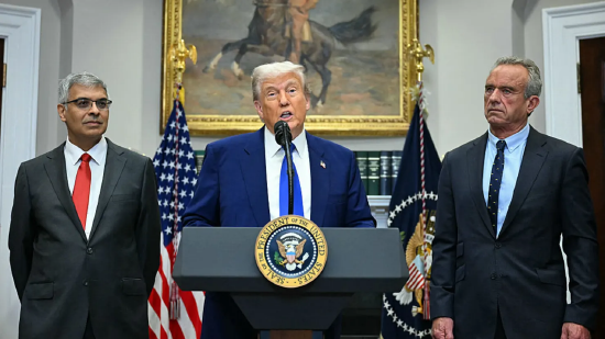 特朗普政府拟对部分进口药品征收最高100%关税-313啦实用网