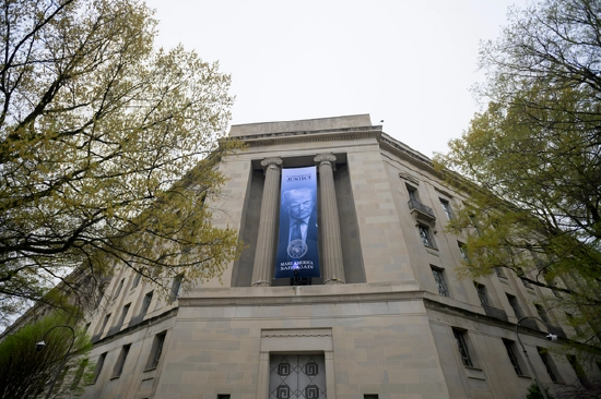 美国前司法部长邦迪被解职后 特朗普考虑进一步改组内阁-313啦实用网