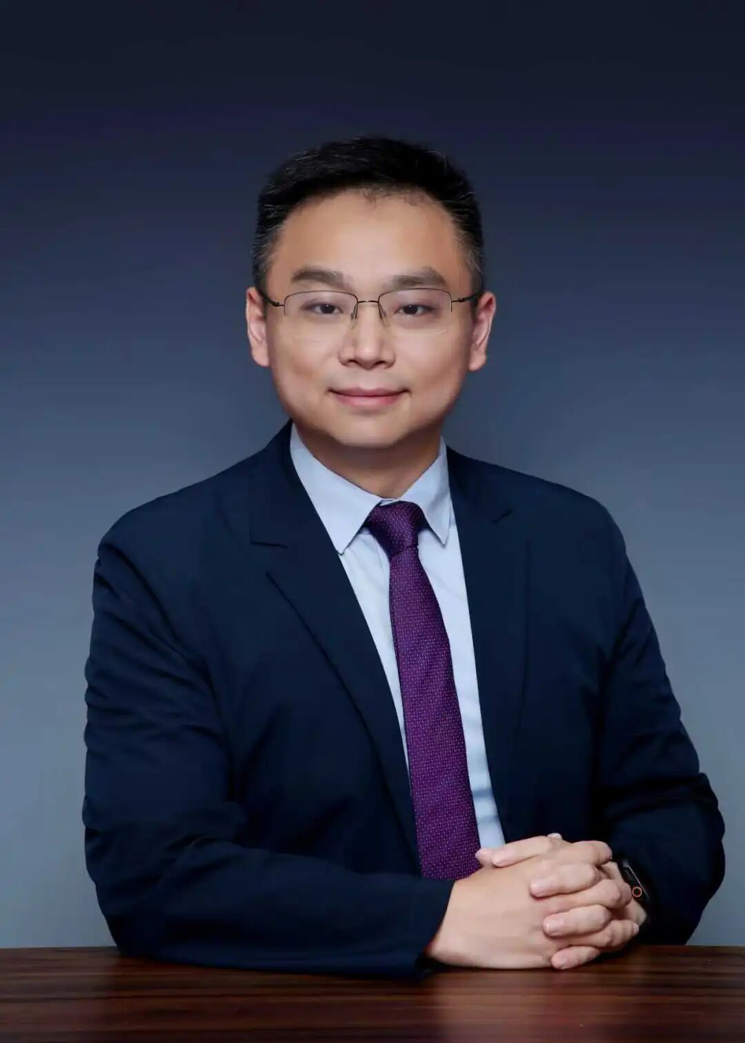 “离职同事被炼化成AI”引热议,暗藏法律问题