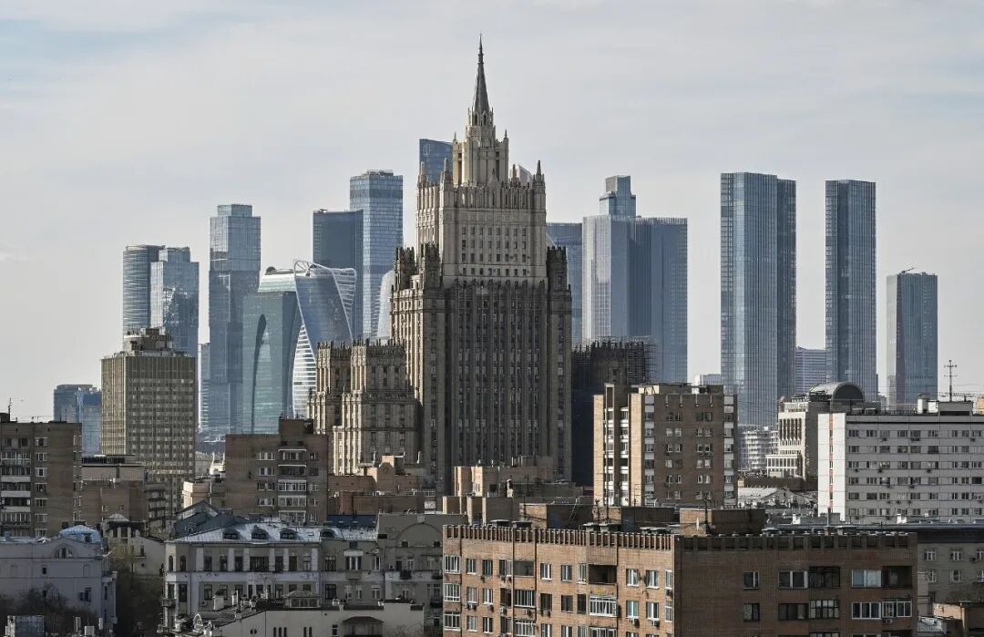 大量中国企业现身莫斯科：1300多家企业参展，中企占四成！参展商：俄日用消费品市场需求稳定、潜力较大-313啦实用网