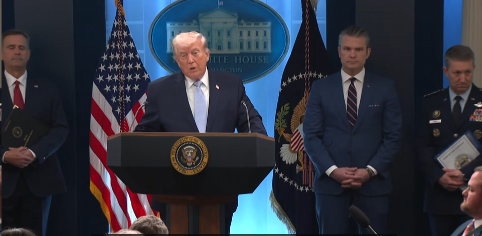 特朗普称可能在周二”消灭“伊朗，美防长预告大规模打击-313啦实用网