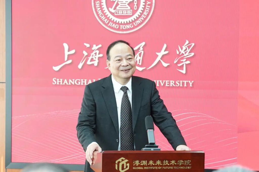 不止捐了20亿元！曾毓群回母校上海交大：创新根基在教育、核心在人才-313啦实用网