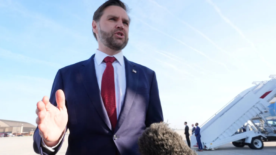 万斯预计美国与伊朗的和谈将取得“积极进展”-313啦实用网