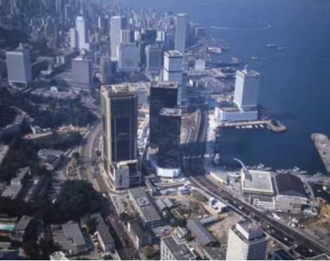 石油危机中的反常牛市:1979年的香港