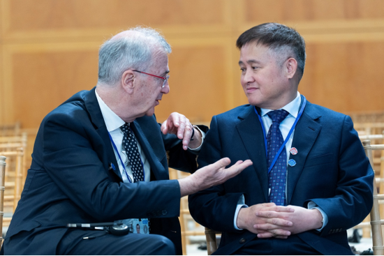 中国人民银行行长潘功胜会见相关国家高级官员和金融机构高管-313啦实用网